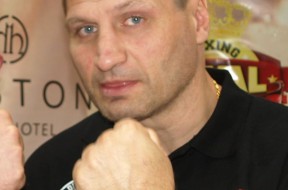 Andrzej_Golota_2014