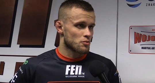 Łukasz Stanek wygrywa z Błeszyńskim podczas FEN 14 ( VIDEO )