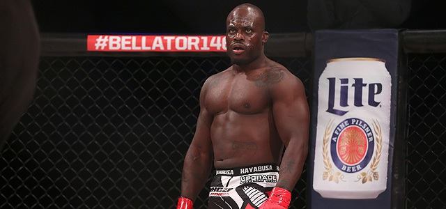 BELLATOR: MELVIN MANHOEF PODPISAŁ NOWY KONTRAKT