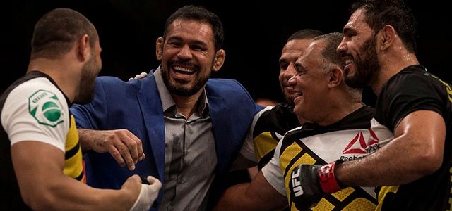UFC: ANTONIO ROGERIO NOGUEIRA WRACA DO KLATKI