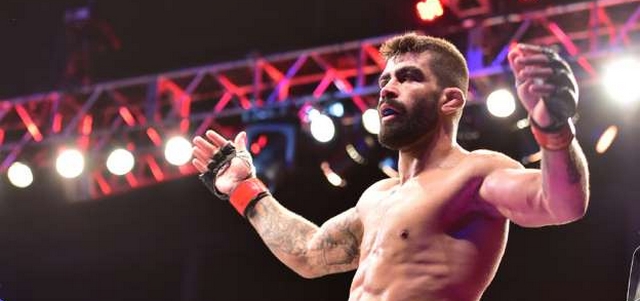UFC WICHITA: BŁYSKAWICZNA WYGRANA ZALESKIEGO