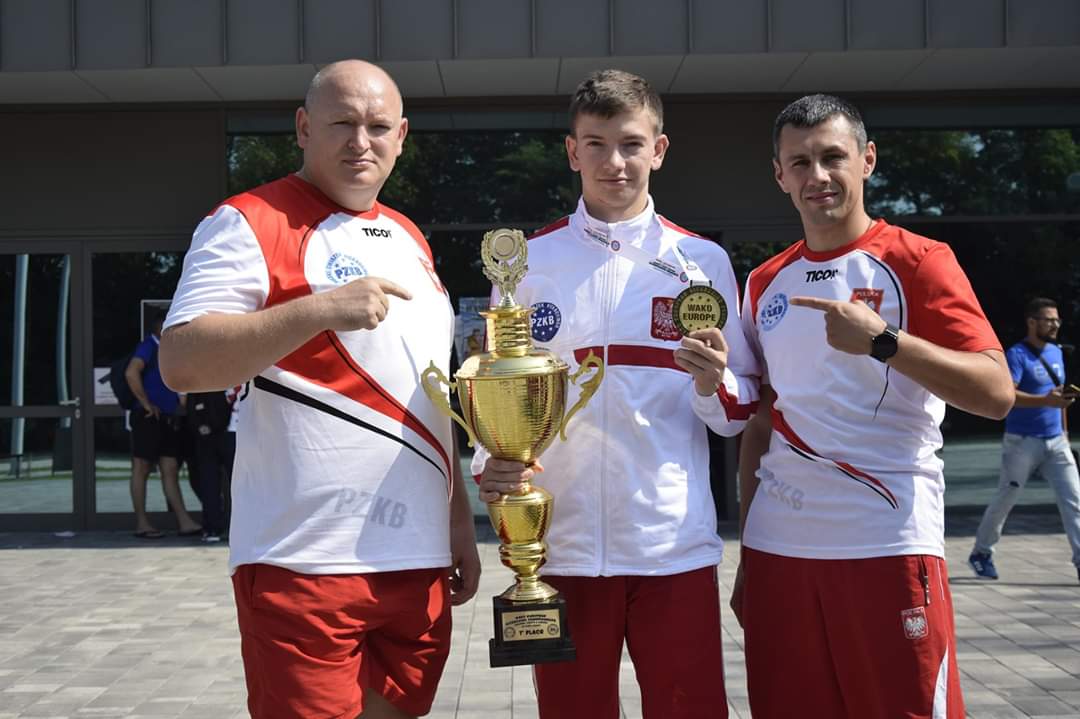 „Nadzieja Polskiego Związku Kickboxingu” – Grzegorz Błotnicki, Mistrz Europy Juniorów w kick light