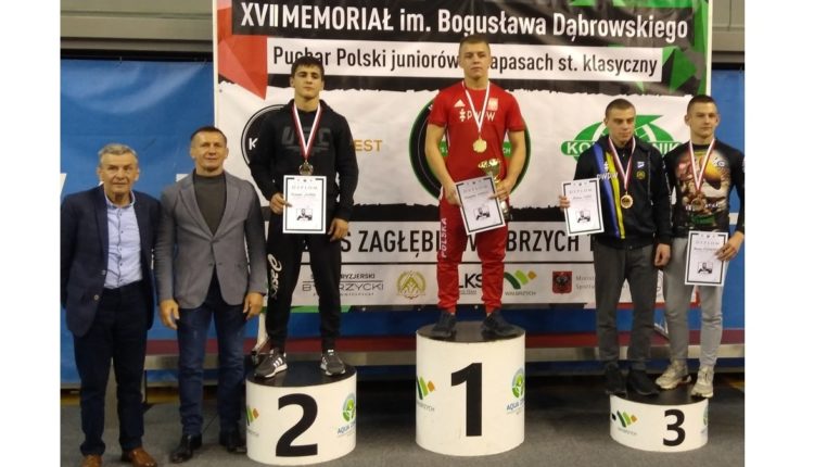 Kadet z Białegostoku zdobył srebro w zapasach