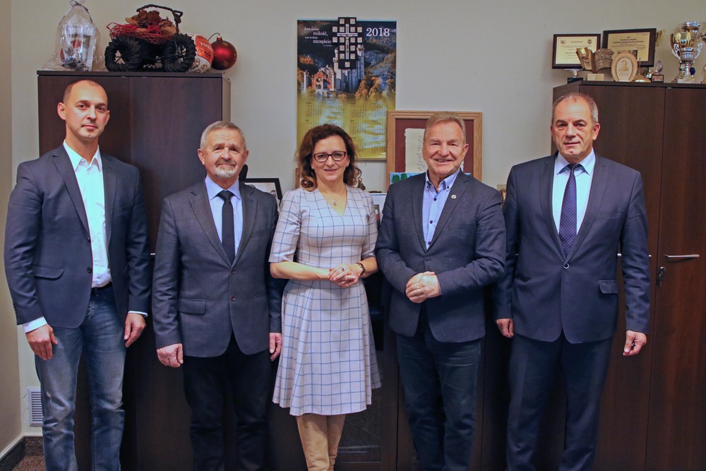 Zapasy w szkołach mundurowych