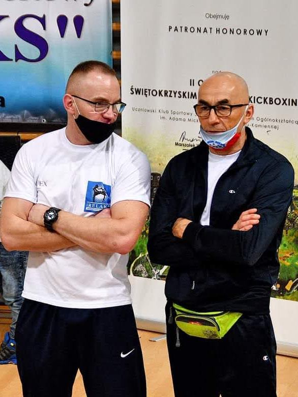 „Kluby Polskiego Związku Kickboxingu” – UKS Relaks Skarżysko-Kamienna, trener i prezes Piotr Lubecki