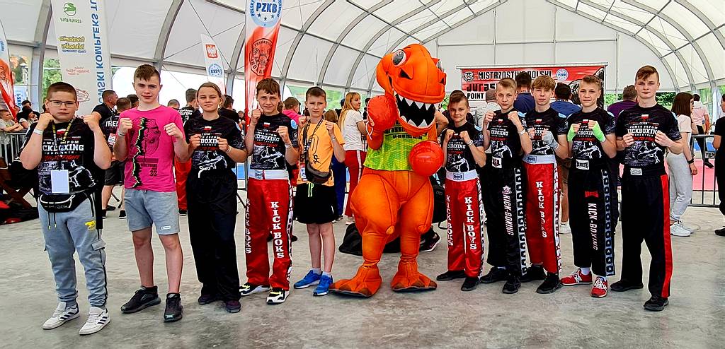 MP w kickboxingu w Bałtowie: świetna frekwencja w niezwykłej scenerii JuraParku