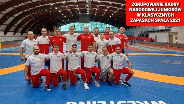 KLASYCZNI JUNIORZY GOTOWI DO STARTU W MISTRZOSTWACH ŚWIATA W ZAPASACH
