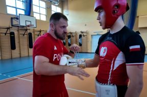 praca w parach boks
