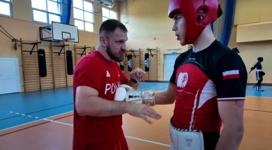 praca w parach boks