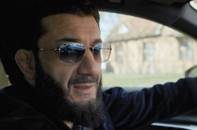 mamed khalidov_Easy-Resize.com