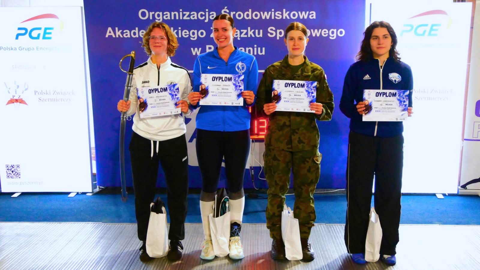 Znamy pierwszych liderów PGE Tour. Maria Więckiewicz i Benedykt Denkiewicz zwycięzcami I PGE Pucharu Polski seniorów w szabli